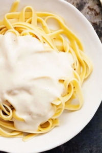 Browned Butter Alfredo Sauce | Creme de la Crumb