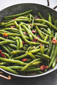 Brown Sugar Green Beans with Bacon | lecremedelacrumb.com