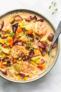 Shrimp and Bacon Corn Chowder | lecremedelacrumb.com