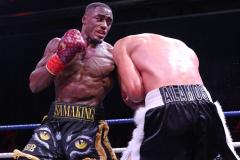 Bakary Samaké face au Chilien Julio Alamos en juin dernier au Zénith de Paris. (D. Boulanger/Presse Sports)