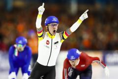 La joie de Bart Swings après sa victoire lors de la mass-start des Championnats d'Europe dimanche à Heereveen. (V. Jannink/ANP Sport/Presse Sports)