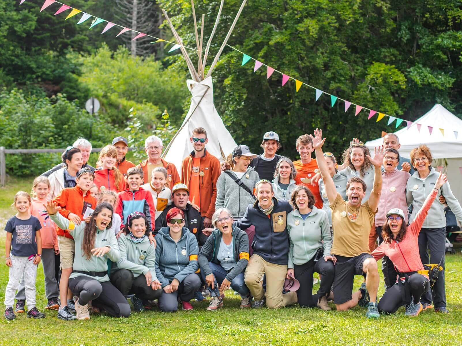 équipe d'organisation du festival les petits baroudeurs chambéry montagnes 2024