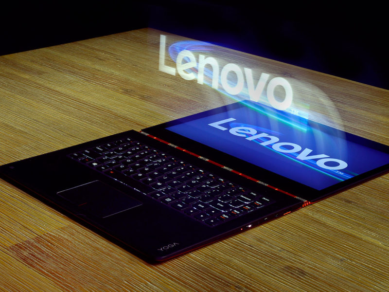 lenovo-yoga-lightpainting