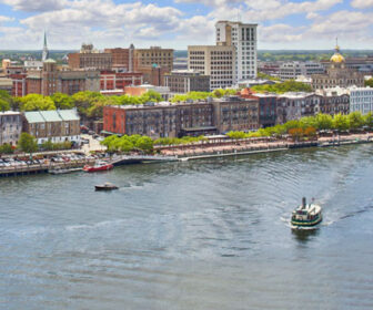 The Westin Savannah Harbor Resort Webcam, Downtown Savannah, Georgia