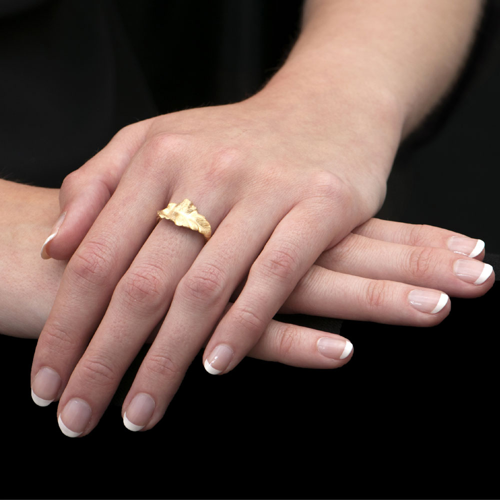 Golden Leaf Ring