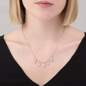 Silver Kew leaf necklace