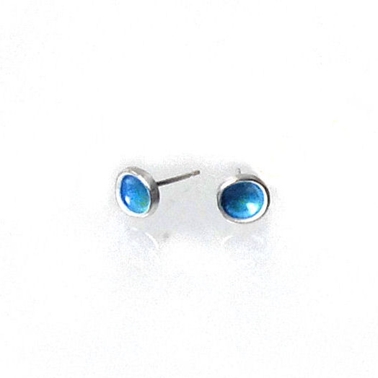 flourish small stud blue