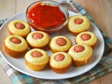 Mini Corn Dog Muffins