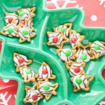 Christmas Kiss Pretzel Candy