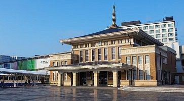 La stazione di Nara.