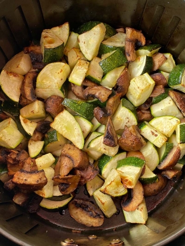 Air Fryer Zucchini And Mushrooms