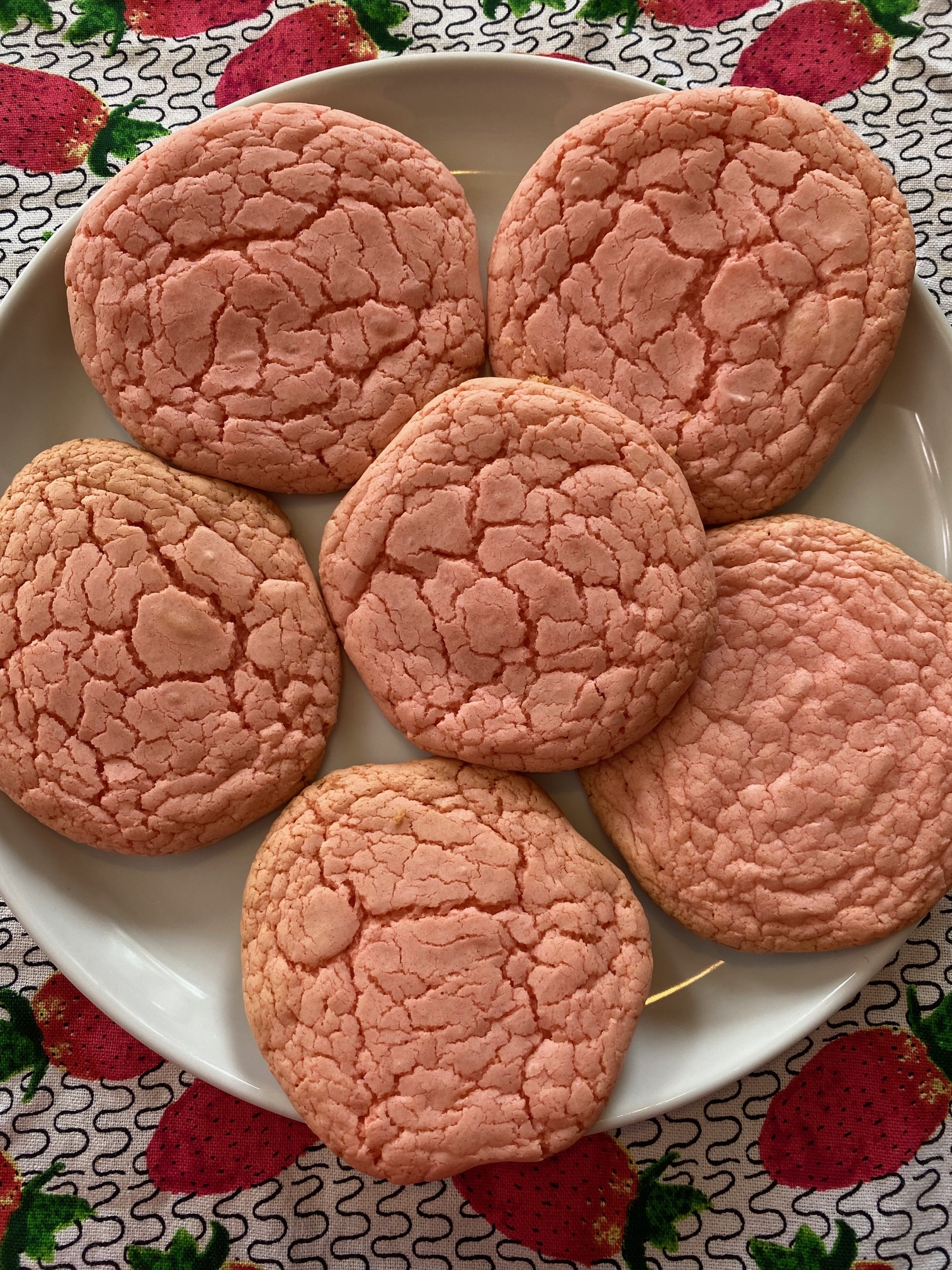 Strawberry Cake Mix Cookies (9)