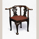 Fig. 9: Corner chair attributed to Robert Walker, 1745–1750, King George County, VA. Walnut with beech; HOA: 33-1/2”, WOA: 23”, DOA: 26”. Private collection; MESDA Object Database file NN-2276; Photograph courtesy of Sumpter Priddy III Fine Antiques and Art.