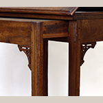 Fig. 21: Detail of reading table illustrated in Fig. 20. © Thomas Jefferson Foundation at Monticello.