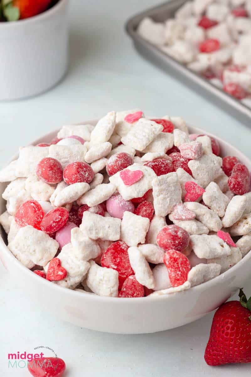 Strawberry Puppy Chow