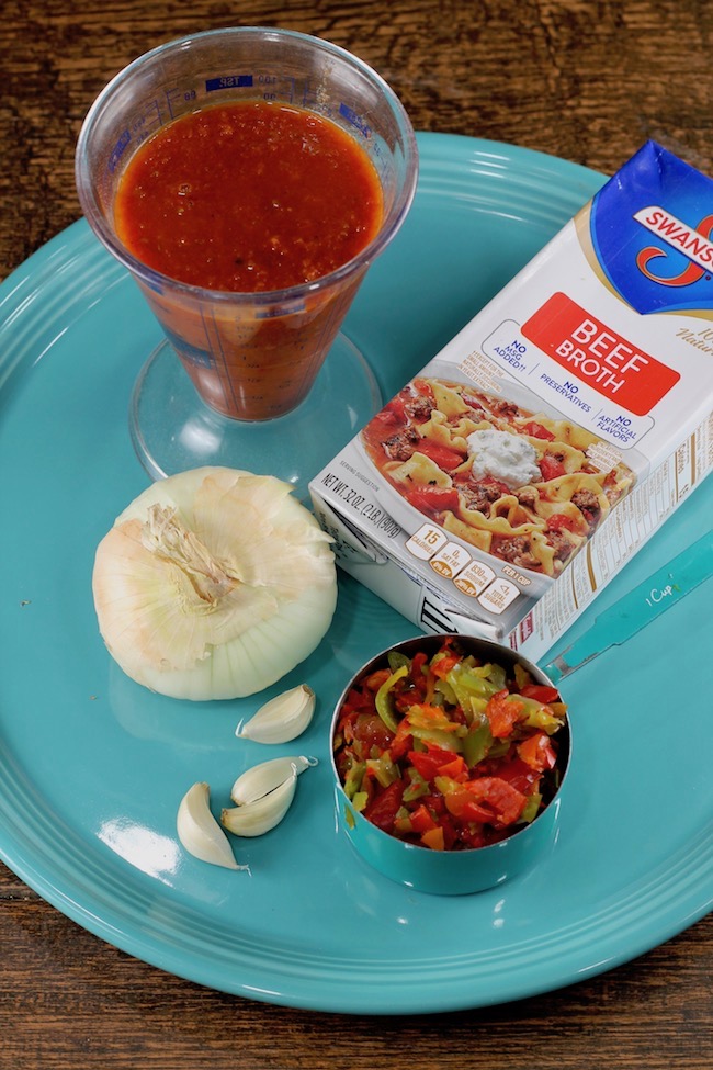 Ingredients for stuffed pepper soup recipe