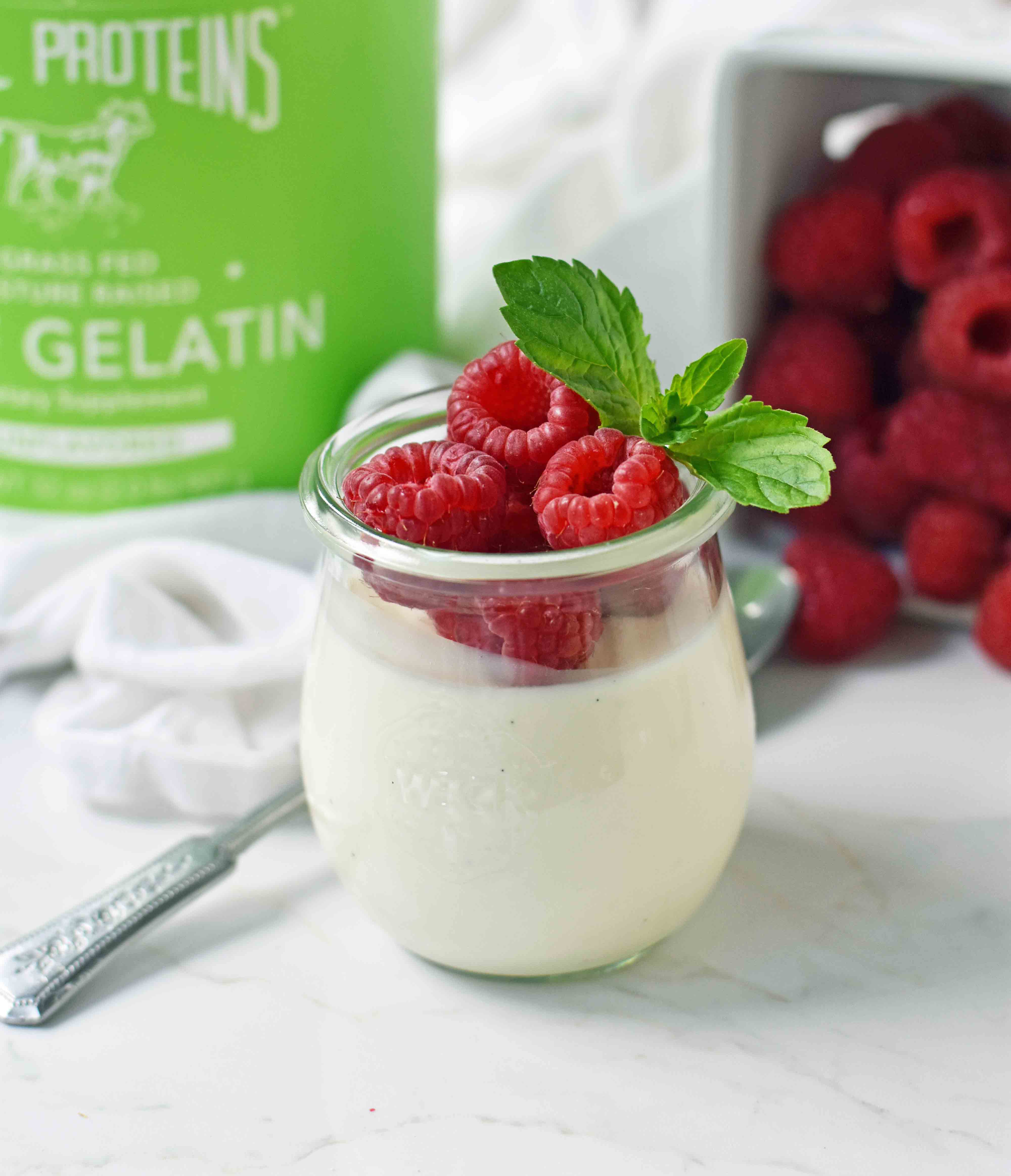 Greek Yogurt Panna Cotta. An easy panna cotta recipe made with greek yogurt, cream, sugar, honey, gelatin and vanilla bean. A silky smooth, creamy dessert that can be topped with fresh fruits, honey, caramel, berry compote or sauce, or anything you can dream up. The perfect panna cotta recipe. www.modernhoney.com