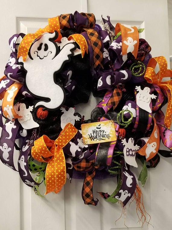 $5 Dollar Store Cute Happy Halloween Wreath - Mommy Musings