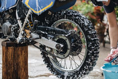 Going nowhere: Best motorcycle rear wheel spinners