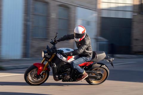 Yamaha XSR900 retro naked given larger 5in TFT dash and Euro5+ compliance for 2025