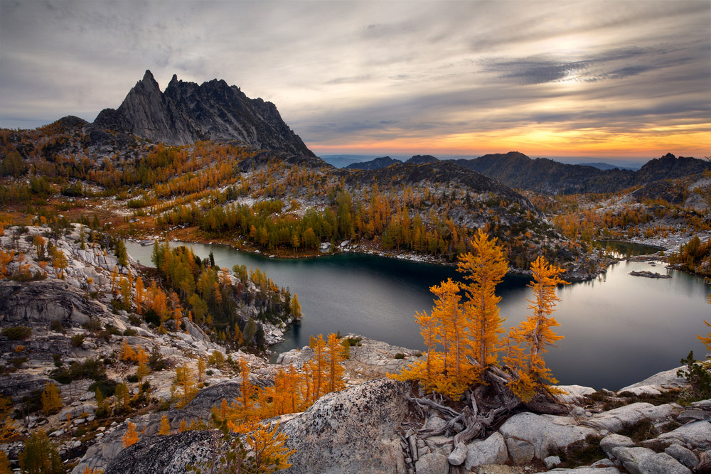 Enchantments Hiking Washington, Perfection Lake