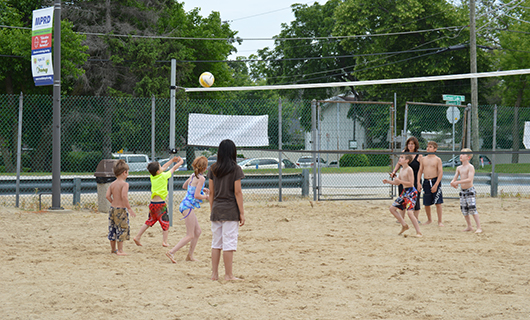 Diamond Lake Beach