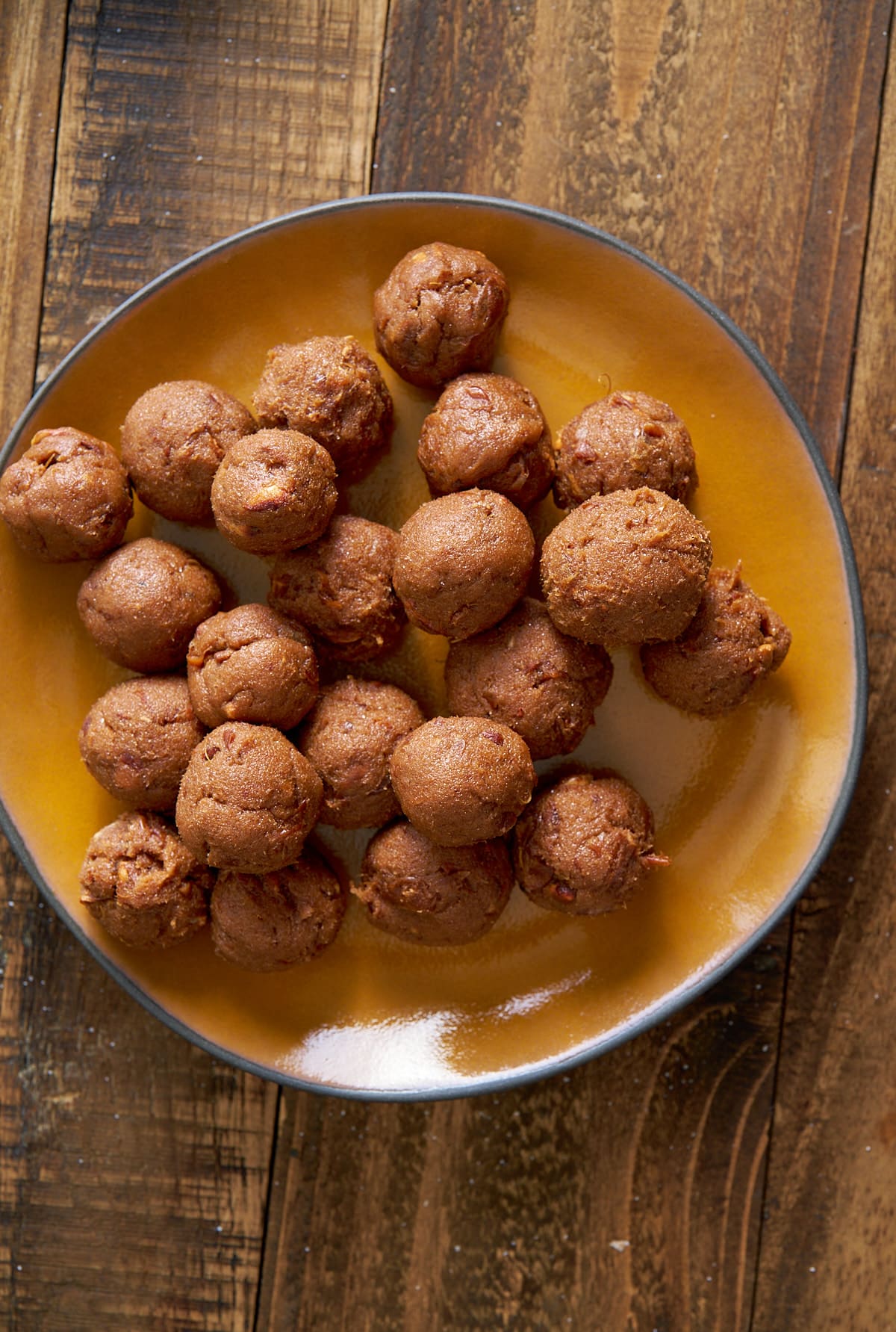 tamarind pulp rolled into small balls