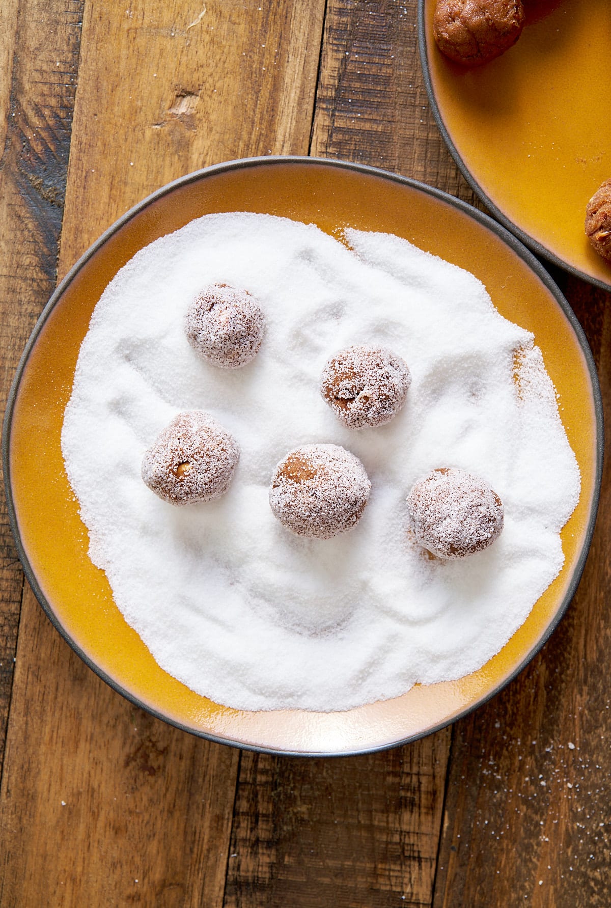 tamarind balls rolled in sugar