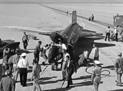 Crossfield hops out of the cockpit at the conclusion of the X-15’s first successful powered flight. 