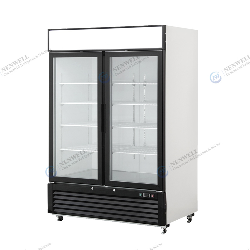 Toko Toko Minuman Eceran Komersial Swing Door Upright Glass Merchandiser