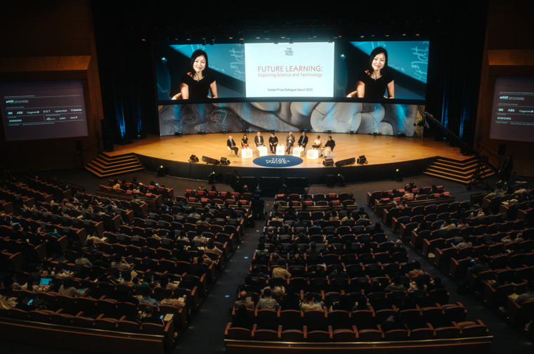 Speakers on stage at Nobel Prize Dialogue Seoul