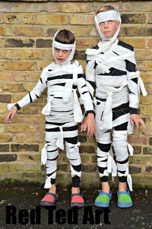 Mummie costume | 25+ creative DIY costumes for boys