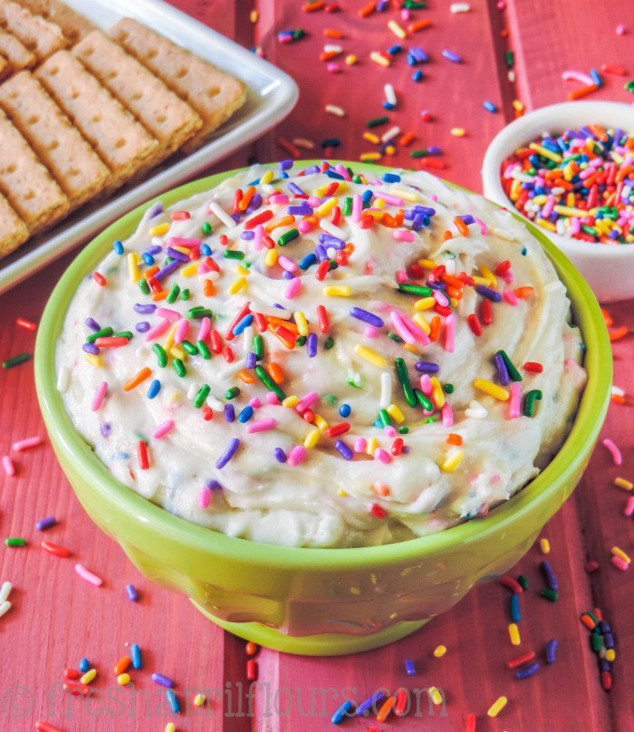 Funfetti Cake Batter Dip | Sweet Dip Recipes