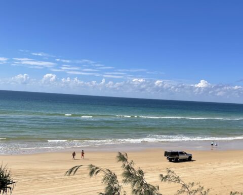 Rainbow Beach from Phil Rogers Park