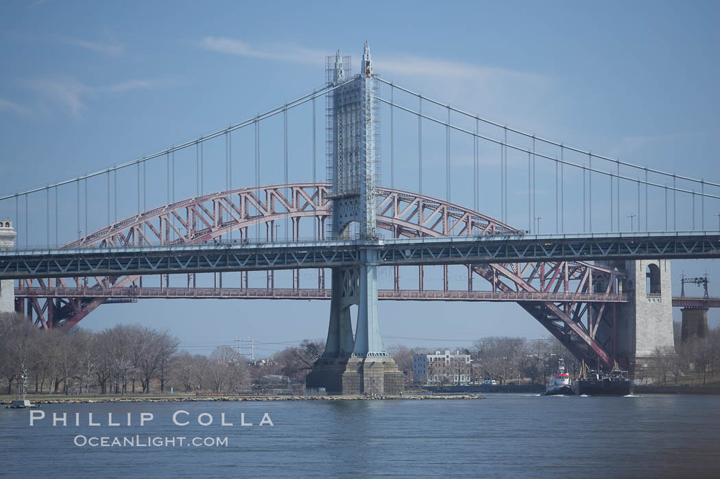 Triborough Bridge and Hell Gate Bridge, Manhattan, New York City