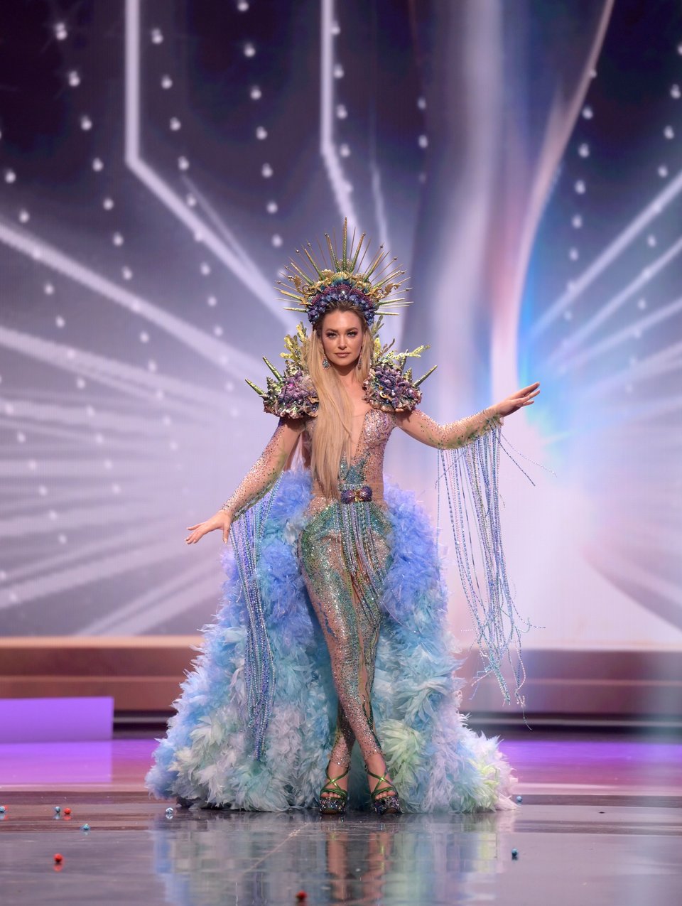 Trajes Tipicos Miss Universo 2024 - Olly Rhianna