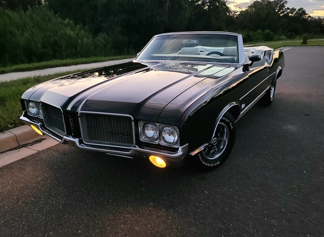 1971 Oldsmobile cutlass supreme convertible