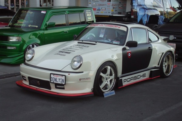 customized air cooled porsche 911 at SEMA 2012