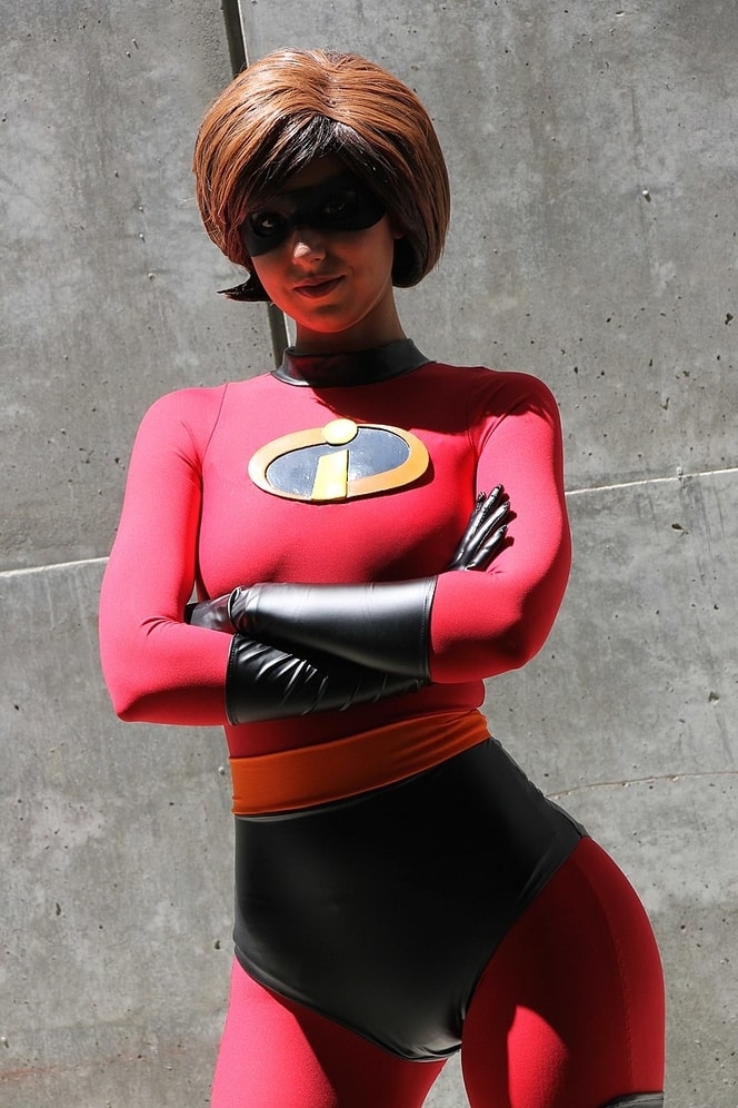 The Incredibles Costume Easy DIY Women's Elastigirl Costume