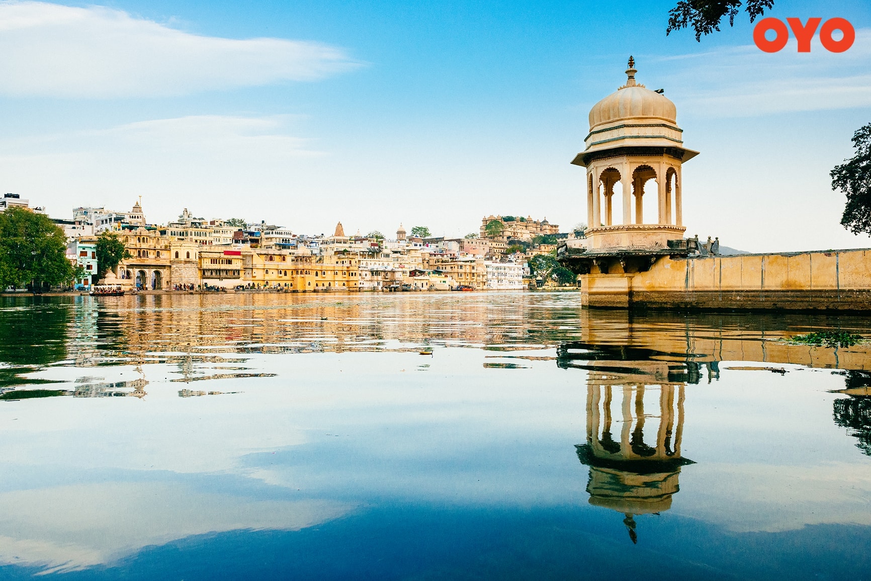 Udaipur Travel Guide Lake Pichola 