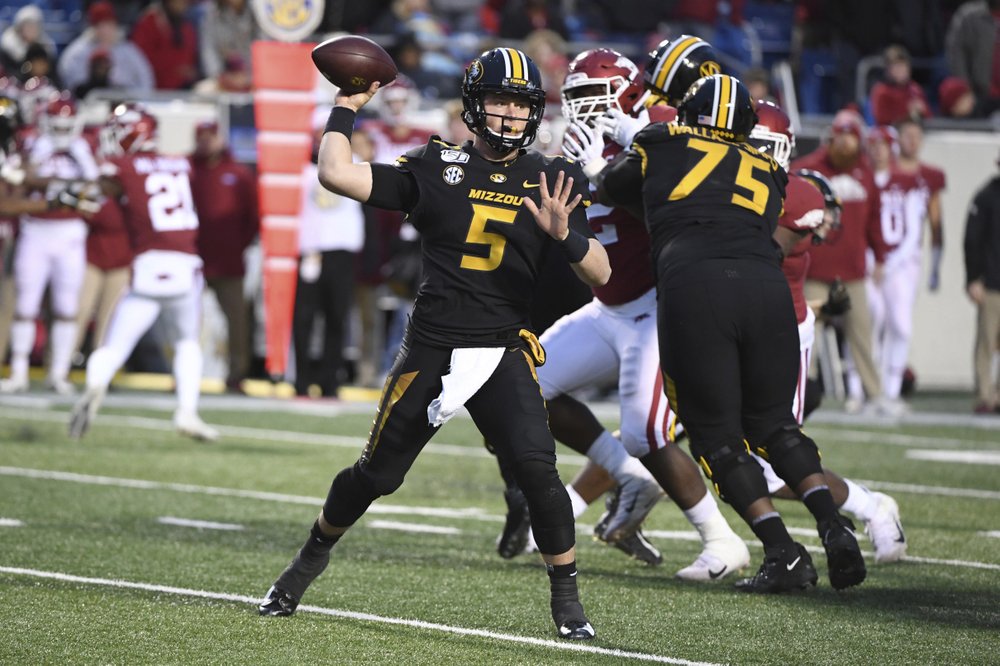 Powell, Missouri snap 5-game skid with win over Arkansas | Ozark Radio News