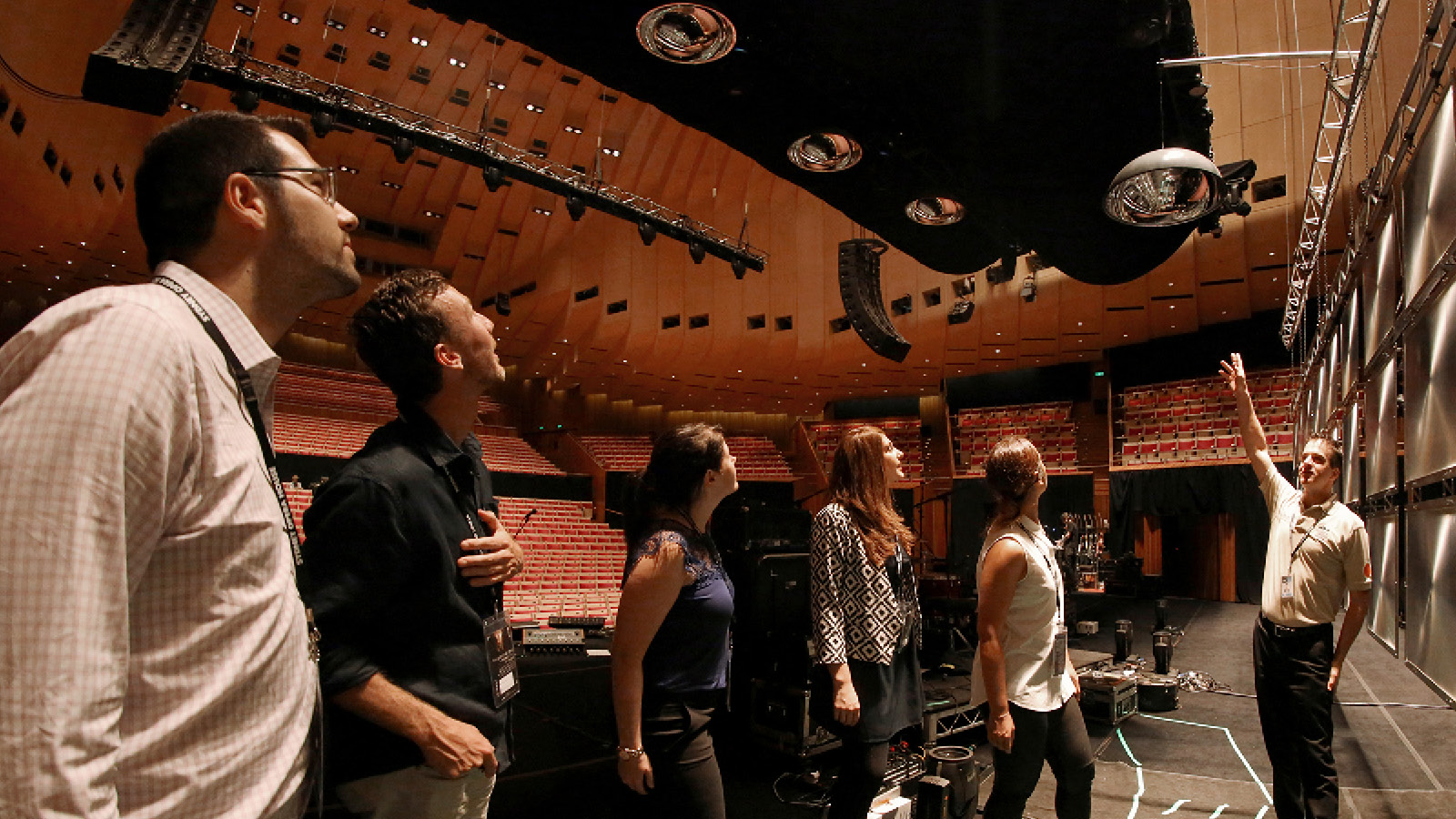 tour hậu trường khám phá nhà hát sydney opera house