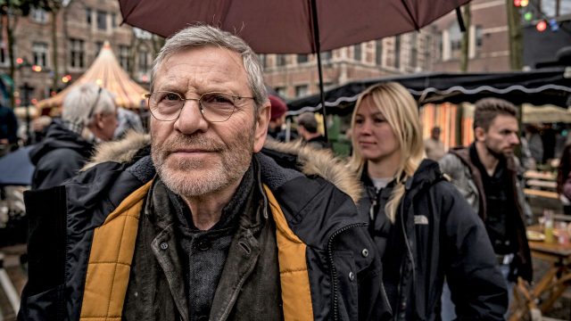 Tchéky Karyo on the set of Baptiste, Season 1