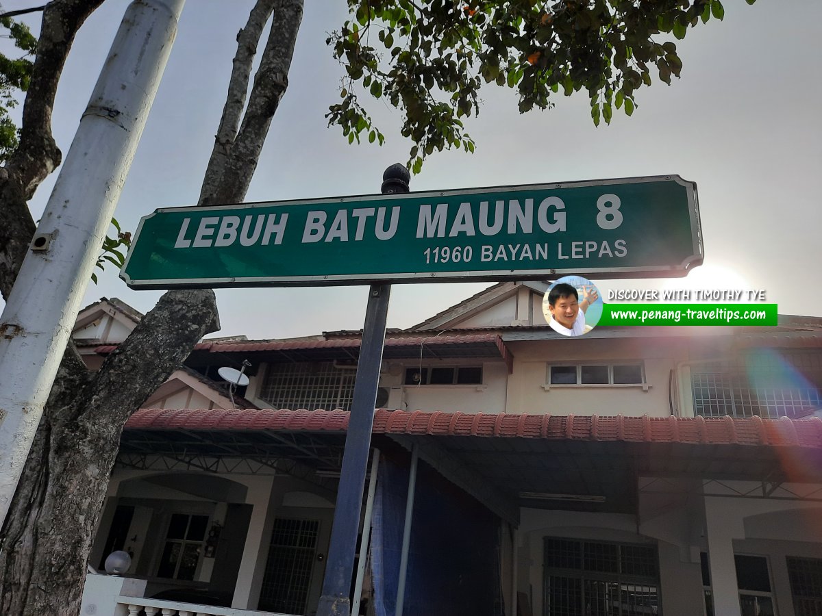 Lebuh Batu Maung 8 roadsign