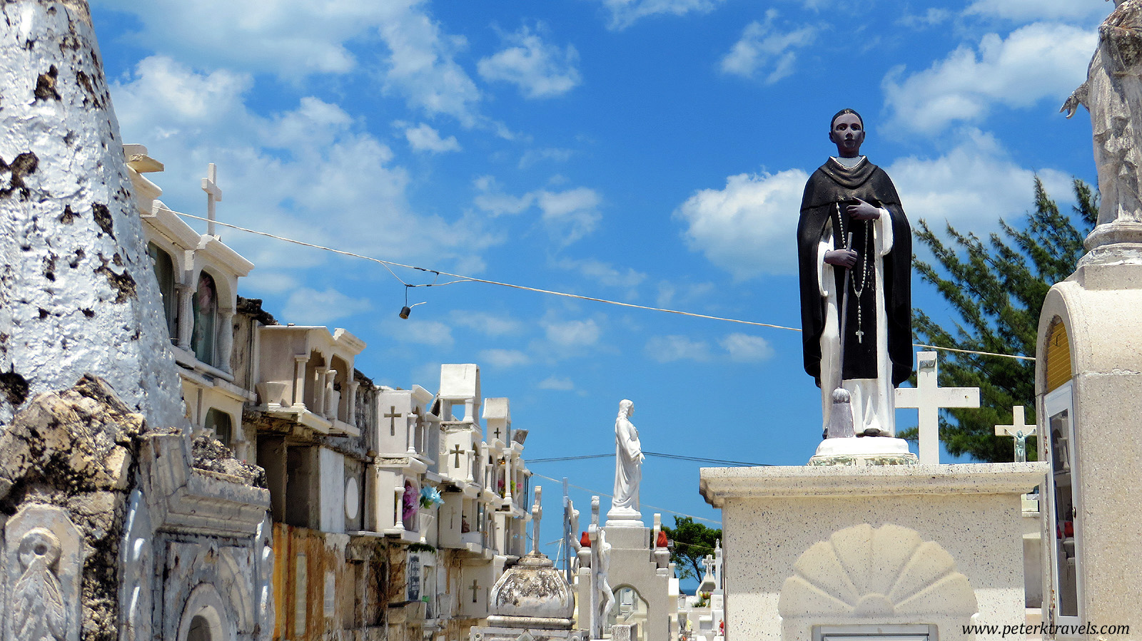 Cemetery in Campeche.