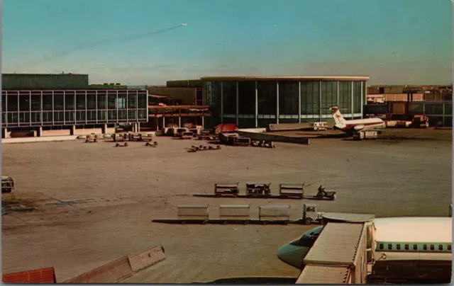 O'HARE AIRPORT TARMAC 1968 Seven Continents Rotunda MCM TWA Chicago IL ...