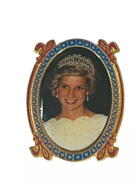 PRINCESS DIANA PIN Button Pinback Prince Charles Danbury Mint ...