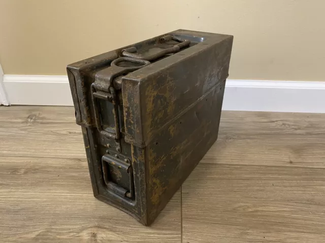 WW2 WWII GERMAN MG-13 Ammo Can, dated 1938 and has Production Marks ...