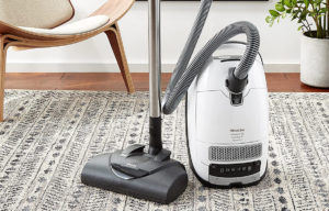 Miele Complete C3 Cat & Dog Canister Vacuum