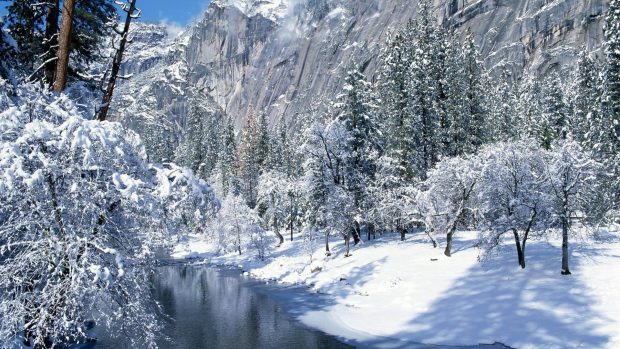 River Snow Wallpaper.